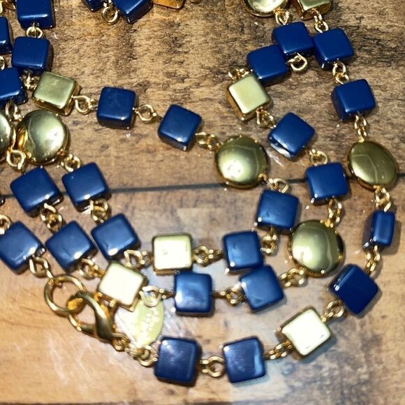Worthington square gold & navy blue bead necklace - Picture 3 of 6